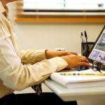 6x1, 5x2, 4x3 e 12x36: entenda como funcionam as escalas de trabalho
