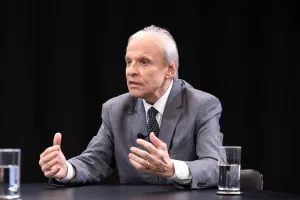 80% das urnas fecharam às 17h em SP, diz TRE
