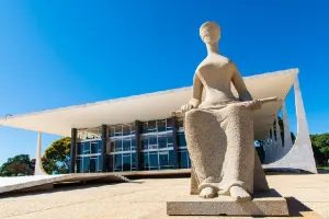 A independência judicial tem limites constitucionais