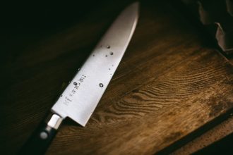 Adolescente morre após ser esfaqueado durante discussão por ciúmes em Ceilândia