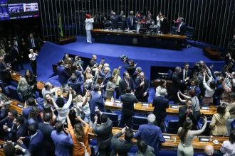 Advogados fazem alerta sobre riscos com redução de jornada