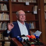 Alckmin diz que candidatos à Presidência não deveriam ter sigilo
