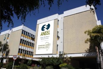 Aneel mantém bandeira tarifária verde em novembro