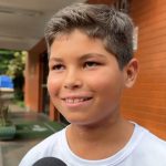 Após 15 dias internado, menino que teve pescoço cortado por linha de cerol recebe alta: 'eu só sabia rezar', diz mãe
