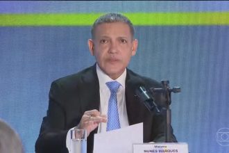Após votação ser ampliada por duas horas, TSE confirma vitória de Lula e diz que eleição transcorreu em segurança
