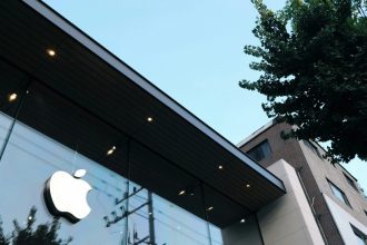 Apple alcança valor de mercado de US$ 5 trilhões