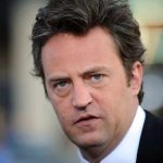 ‘Aquele Sobre Matthew Perry’ é um mergulho sobre fama, vício e solidão