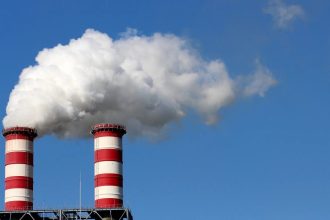 Às vésperas da COP31, novas metas climáticas preveem corte de apenas 6% das emissões até 2035
