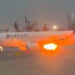 Asa de aeronave da Latam pega fogo durante decolagem no Peru; veja vídeo