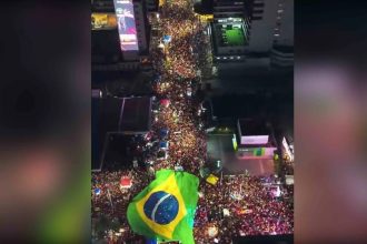 Atos pró-Lula ocupam ruas e universidades a 3 dias do 2º turno