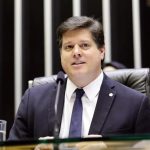 Baleia liga pessoalmente para cúpula do MDB para mobilizar evento de apoio a Flávio