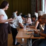 Brasileiros no exterior se mobilizam para reverter abstenção no 2º turno