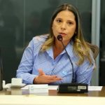 Câmara cassa mandato de prefeita do PT na Baixada Fluminense