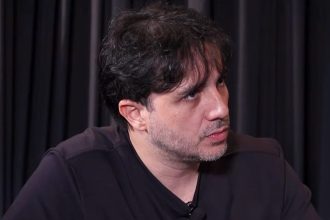 Campanha de Flávio está com “rei na barriga”, diz Renan Santos