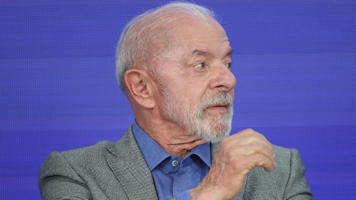 Campanha de Lula avalia interferência no Grok e X, mas prioriza Meta
