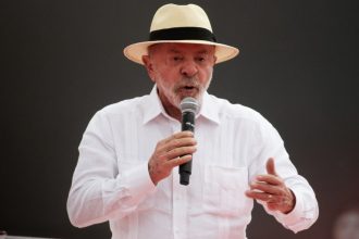 Campanha registra canal do WhatsApp ‘Exército do Lula’ após impasse no TSE