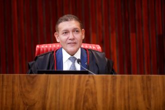 Canal ‘Exército do Lula’ terá que esperar 48 horas para voltar a funcionar, decide Nunes Marques