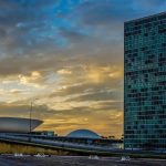 Centrão tenta chegar a acordo para votar novo sistema eleitoral e conter avanço da direita
