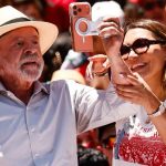 Cerca de 40 cantores brasileiros manifestam apoio à Lula no 2º turno; saiba quais
