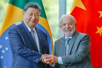 China parabeniza Lula e defende o fortalecimento de laços bilaterais