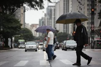 Chuvas intensas se espalham pelo país nesta quarta-feira
