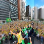 Com funk e axé, Flávio Bolsonaro transforma ato político em bloco de carnaval na Av. Paulista