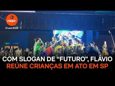 Com slogan de “futuro”, Flávio reúne crianças em ato em SP