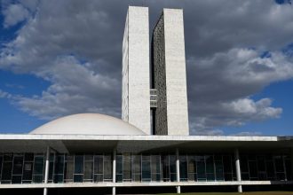 Como funciona uma medida provisória e o que o presidente pode fazer com ela