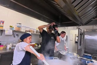 Como um fotógrafo transformou vídeos de comida em negócio que fatura R$ 60 mil por mês