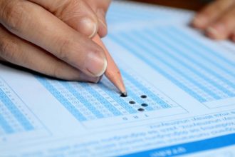 Concursos de prefeituras e vagas para Jovem Aprendiz: veja oportunidades abertas no Ceará nesta segunda-feira (19)