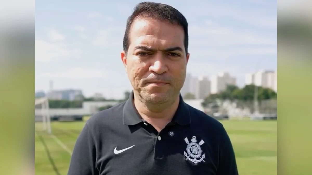 Corinthians demite executivo de futebol Marcelo Paz
