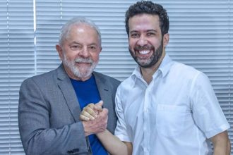 Corregedor do TSE libera canal “Exército do Lula” de Janones