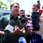 Crítico da PEC do fim da 6x1, Flávio passa a declarar voto a favor da proposta: 'Vontade da maioria do povo'