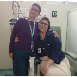 De colega a paciente: enfermeira enfrenta câncer de mama no hospital onde trabalha há 28 anos