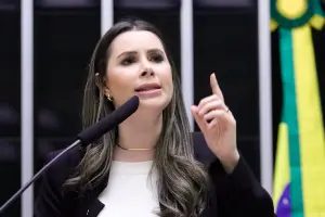De Toni defende revisão do pacto federativo e da reforma tributária