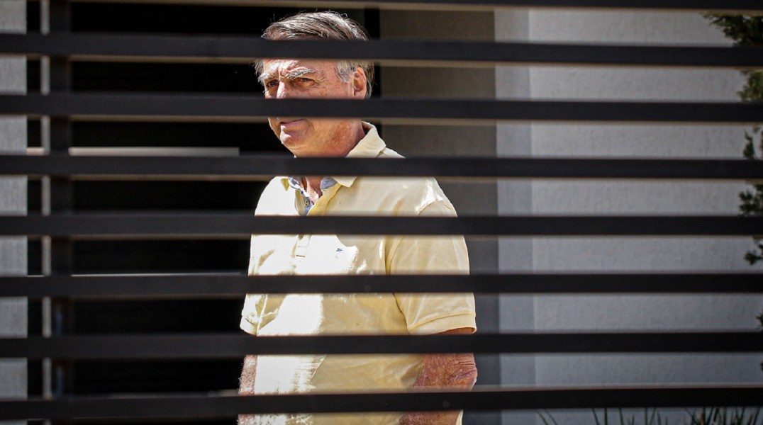 Defesa de Bolsonaro pede autorização a Moraes para ex-presidente receber Marinho
