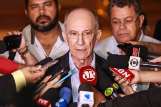 Deputado do PT pede ao STF investigação e afastamento de Nunes Marques do comando do TSE