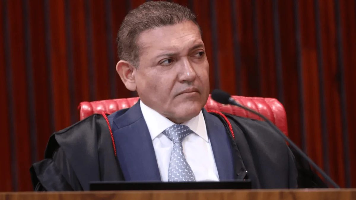 Deputados do PT pedem ao STF investigação de Nunes Marques