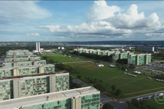 Dia do Servidor Público é feriado nacional ou ponto facultativo? Veja quem folga