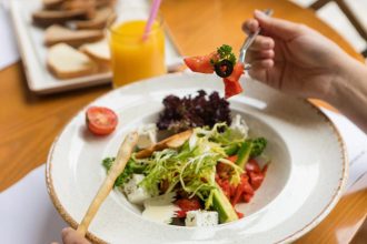 Dieta à base de vegetais contribui para perda de peso, diz estudo