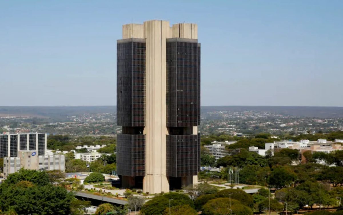 Dívida bruta fica em 82,9% do PIB, diz Banco Central