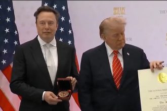 Doações de Elon Musk para beneficiar partido de Trump reacendem debate sobre financiamento de campanha
