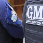 Dois homens são presos suspeitos de jogar lixo irregularmente perto de cemitério em Belém