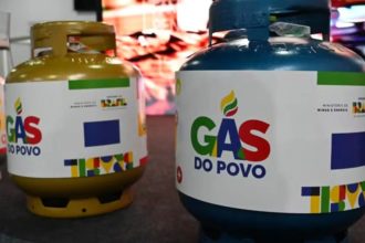 É #FAKE que governo Lula 'bloqueou' Gás do Povo e Bolsa Família após eleições de 2026