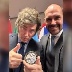 Eduardo Bolsonaro e Milei podem se encontrar em evento nos EUA