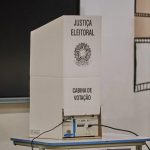 Eleições 2026: entenda quem precisa assinar o caderno de votação