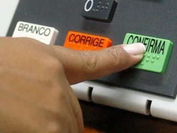Eleições no DF: 2º turno na capital tem queda na abstenção, nos votos em branco e nos votos nulos