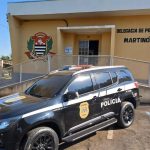 Eleitor é levado à delegacia após manusear celular na cabine de votação em Martinópolis