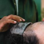 Empreendedor cria próteses capilares para cabelos afros e fatura R$ 250 mil por mês