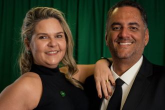 Empresário comove com homenagem à esposa que morreu com câncer: ' 'Não foi esse o combinado, meu amor'